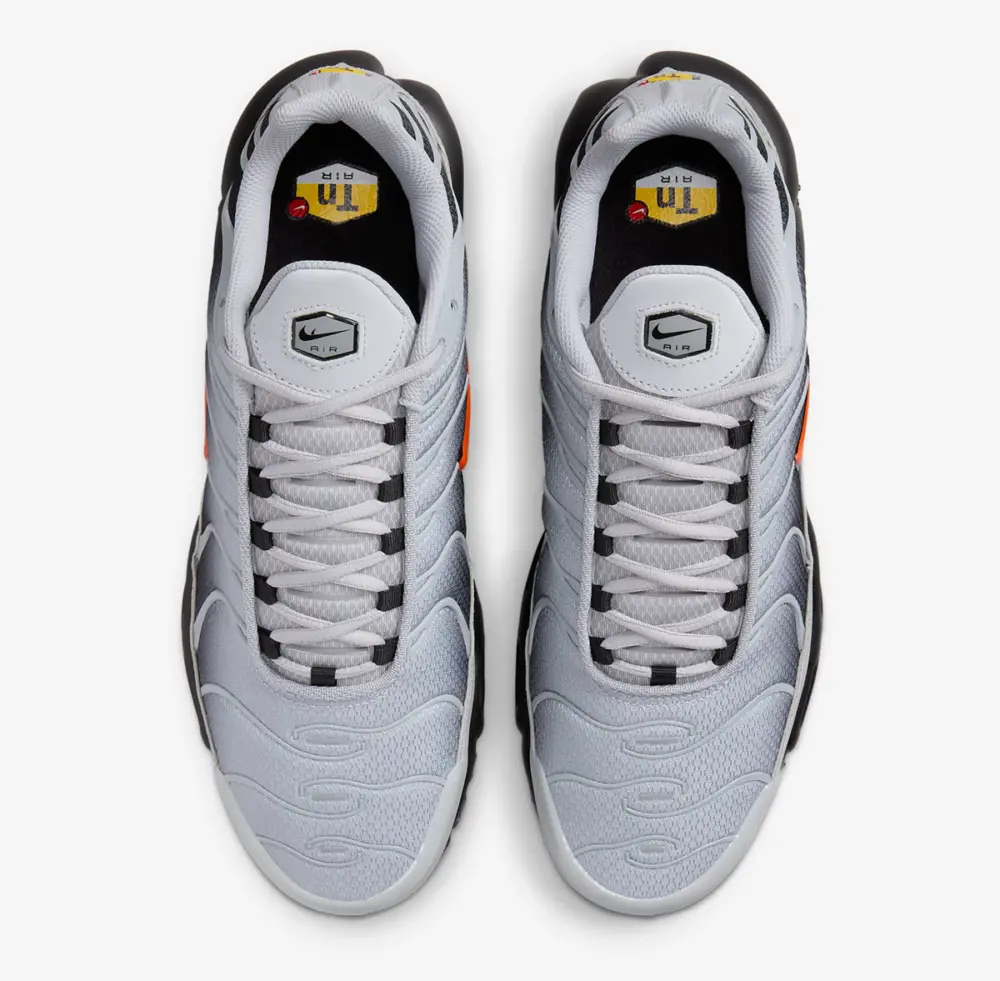 Giày Nike Air Max Plus ‘Wolf Grey Picante Red’ DM0032-011 - Ảnh 4