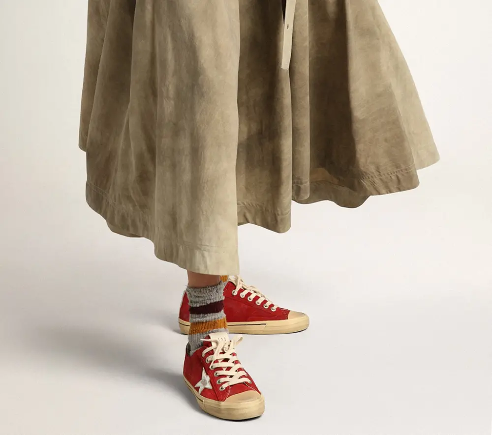 Alternative view of Giày Golden Goose V-Star ‘Dark Red’ GWF00129-F003090-40394
