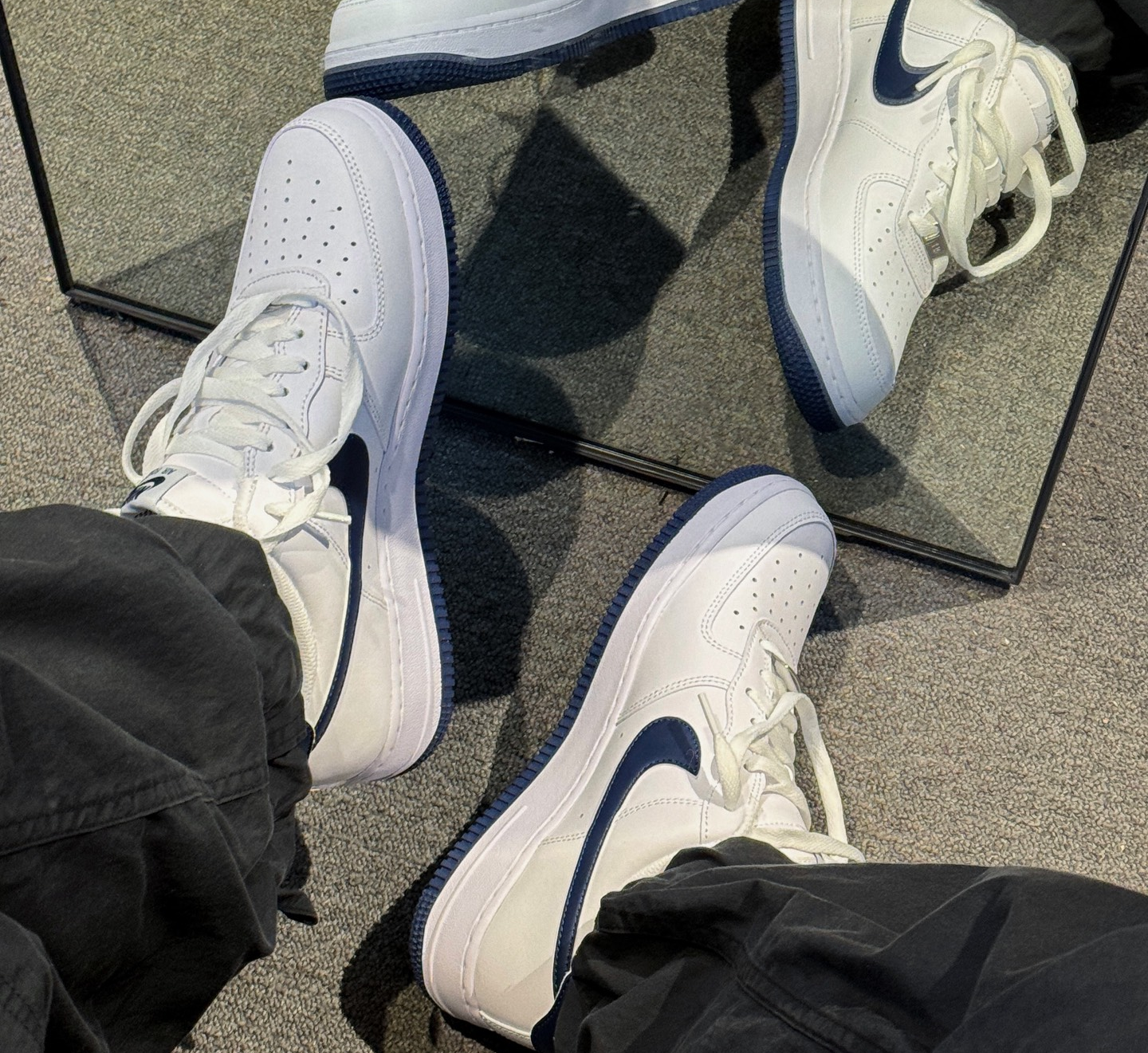 Giày Nike Air Force 1 ’07 ‘White Midnight Navy’ FJ4146-104 - Ảnh 3