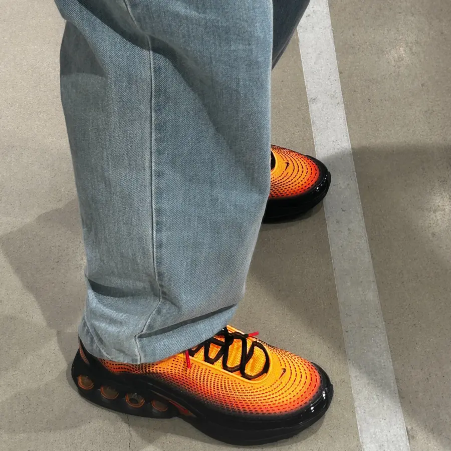 Alternative view of Giày Nike Air Max DN SE ‘Laser Orange’ HM0810-800
