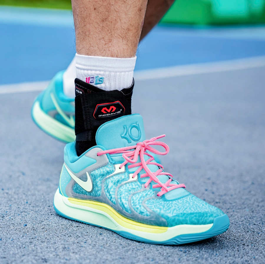 Alternative view of Giày Nike Jonquel KD 17 x Jones ‘Bahamas’ HV1945-300