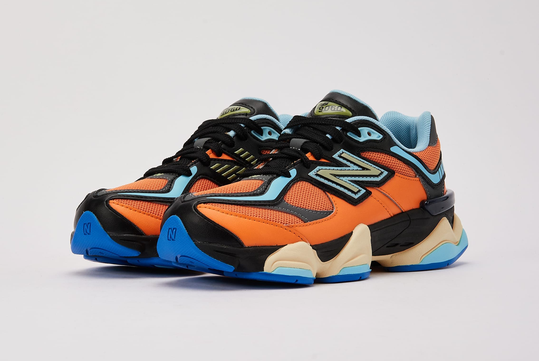Alternative view of Giày New Balance 9060 GS ‘Sun Glow Team Sky Blue’ GC9060OG