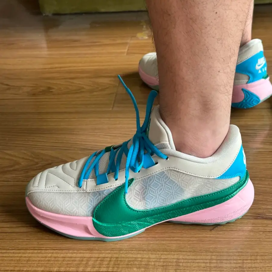 Alternative view of Giày Nike Zoom Freak 5 ‘Beige Green’ DX4996-100