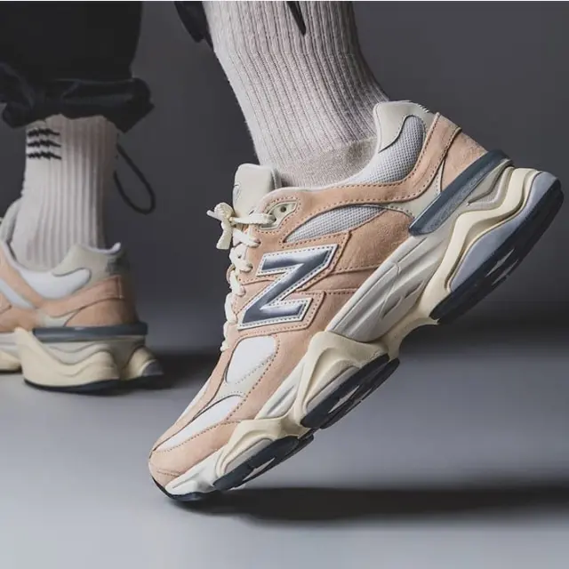 Alternative view of Giày New Balance 9060 ‘Vintage Rose’ U9060WNA