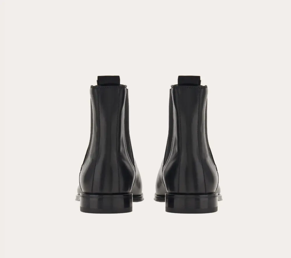 Alternative view of Giày Salvatore Ferragamo Chelsea Boot ‘Black’ 021622-762476