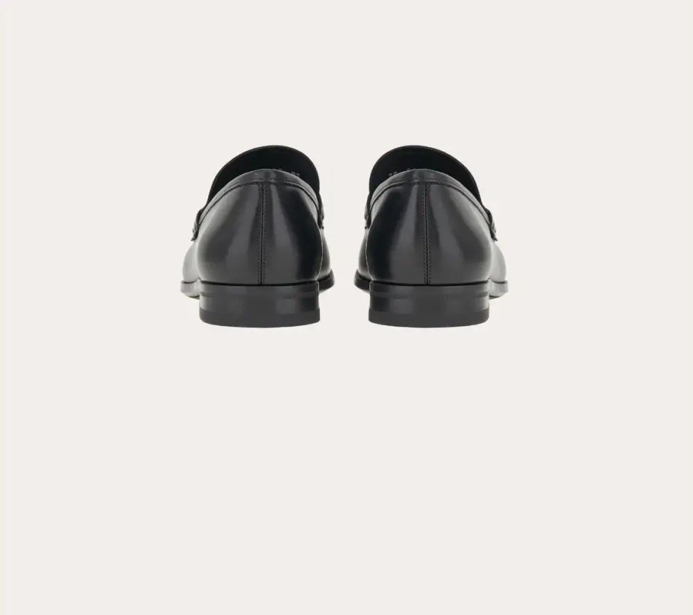 Giày Salvatore Ferragamo Moccasin ‘Black’ 02A881-686084 - Ảnh 5