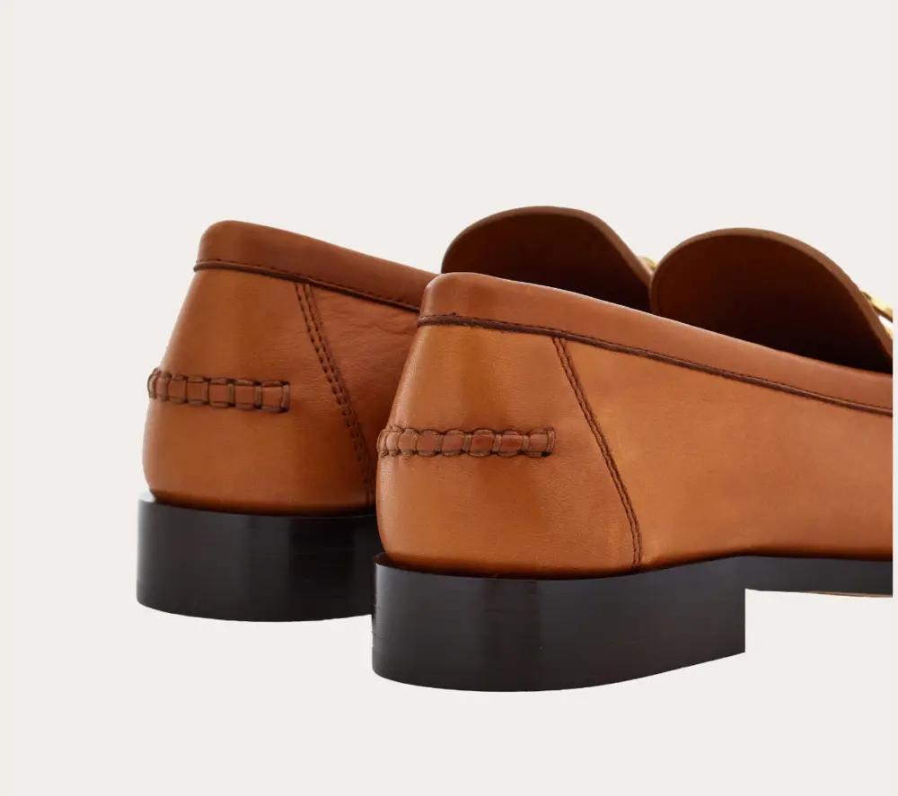 Giày Salvatore Ferragamo Moccasin Gancini Ornament ‘Tan’ 01H704-769756 - Ảnh 4