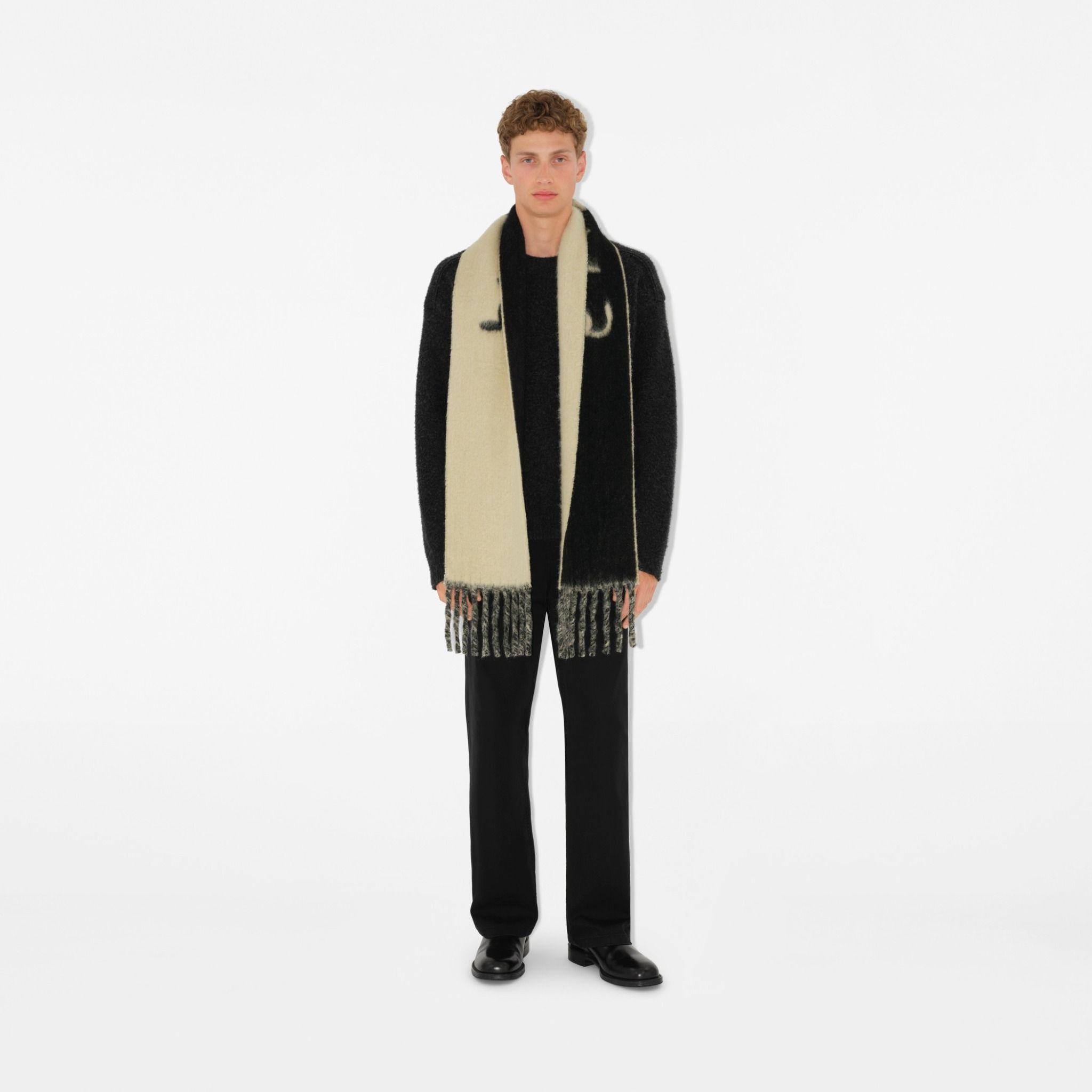 Khăn Burberry Reversible Logo Alpaca Wool Blend Scarf 'Candle' 80972131 - Ảnh 4