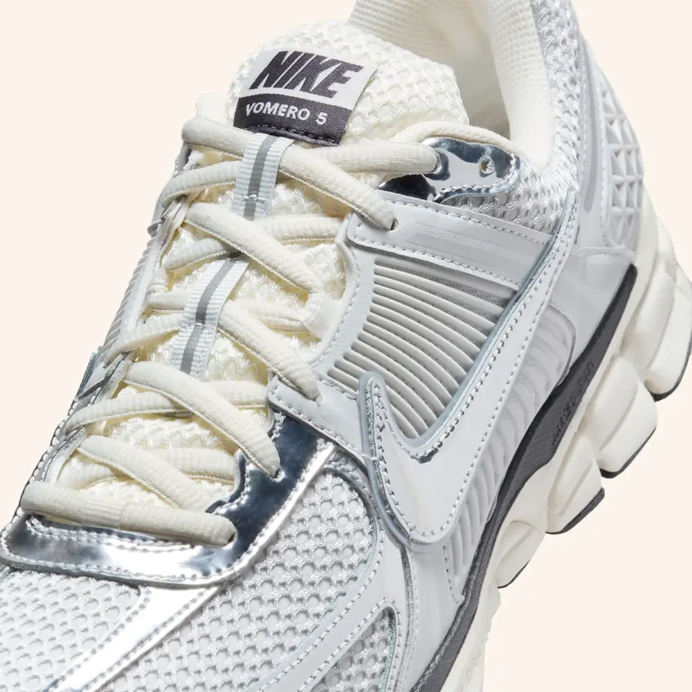 Giày Nike Air Zoom Vomero 5 'Chrome' HJ3758-001 - Ảnh 6