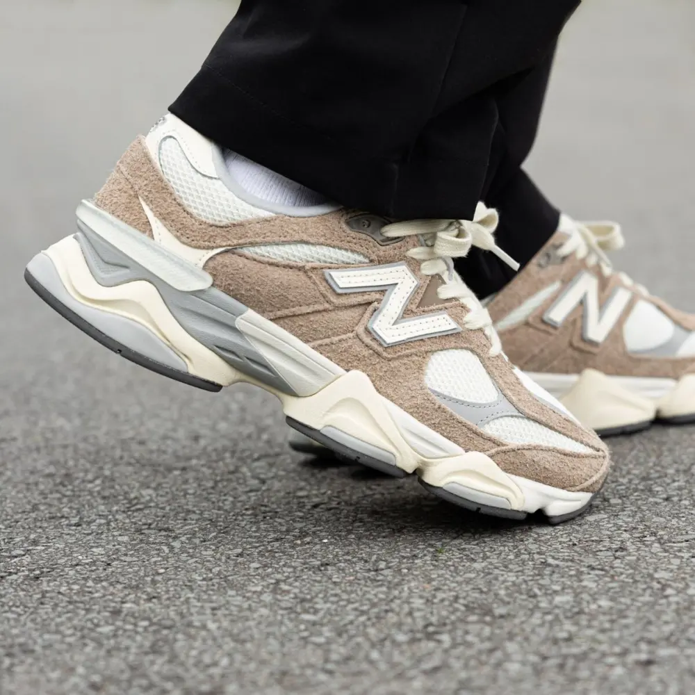 Alternative view of Giày New Balance 9060 ‘Driftwood Stone Pink’ U9060HSB