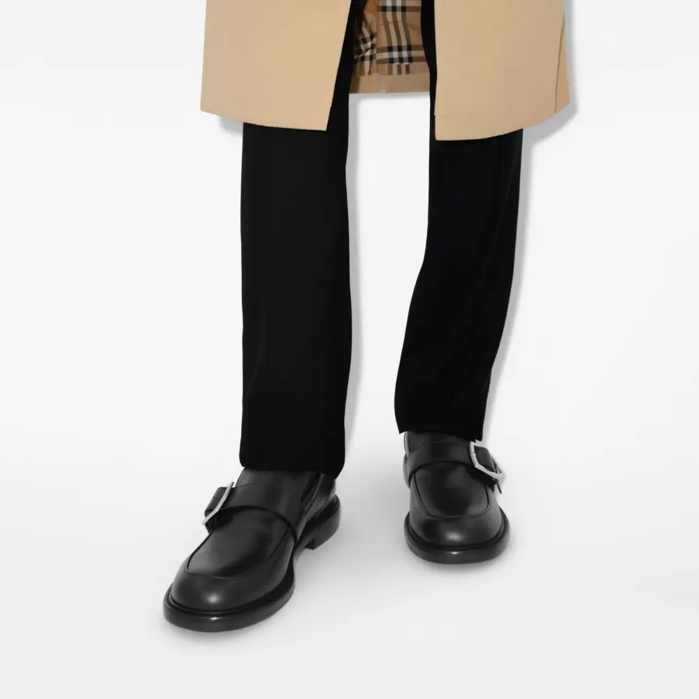 Alternative view of Giày Burberry Leather Cobble Loafers ‘Black’ 80977321