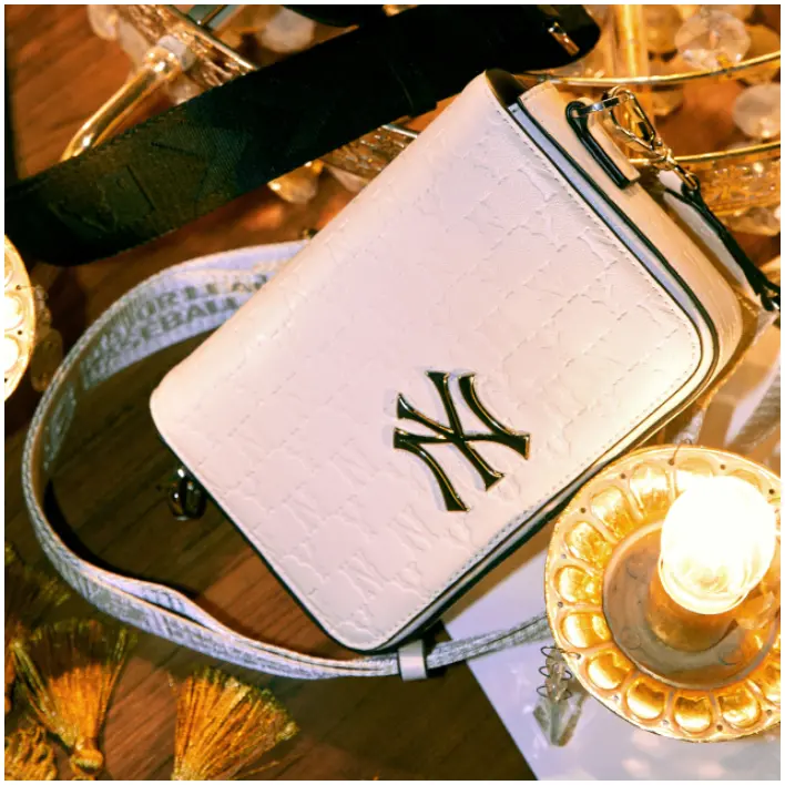 Alternative view of Túi MLB MONOGRAM Hoody Bag NEW YORK YANKEES 32BGPB111-50I