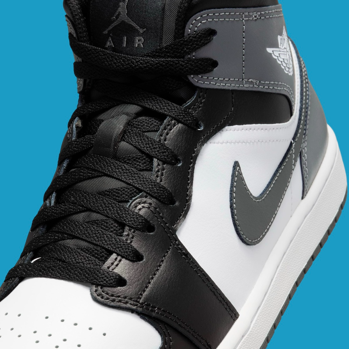 Alternative view of Giày Nike Air Jordan 1 Mid ‘Iron Grey’ DQ8426-001