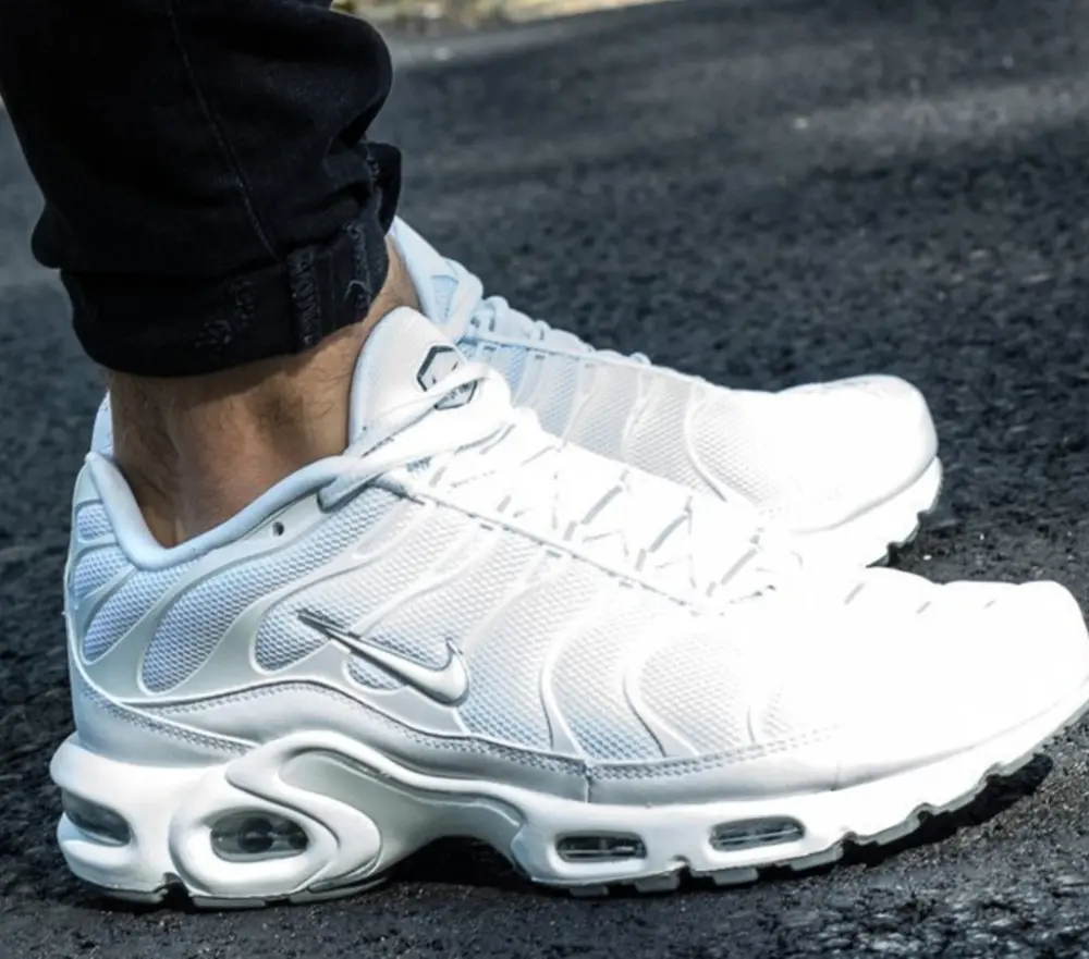 Alternative view of Giày Nike Air Max Plus "White" 604133-139