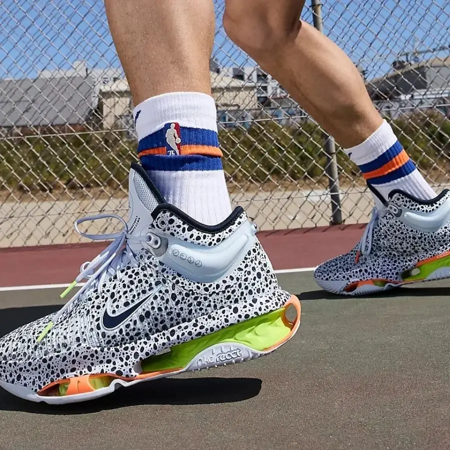 Alternative view of Giày Nike Air Zoom GT Jump 2 EP ‘Electric Pack’ FV3411-900