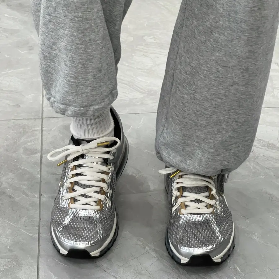 Alternative view of Giày Nike Air Max 2013 ‘Metallic Silver Gold’ HJ7901-095