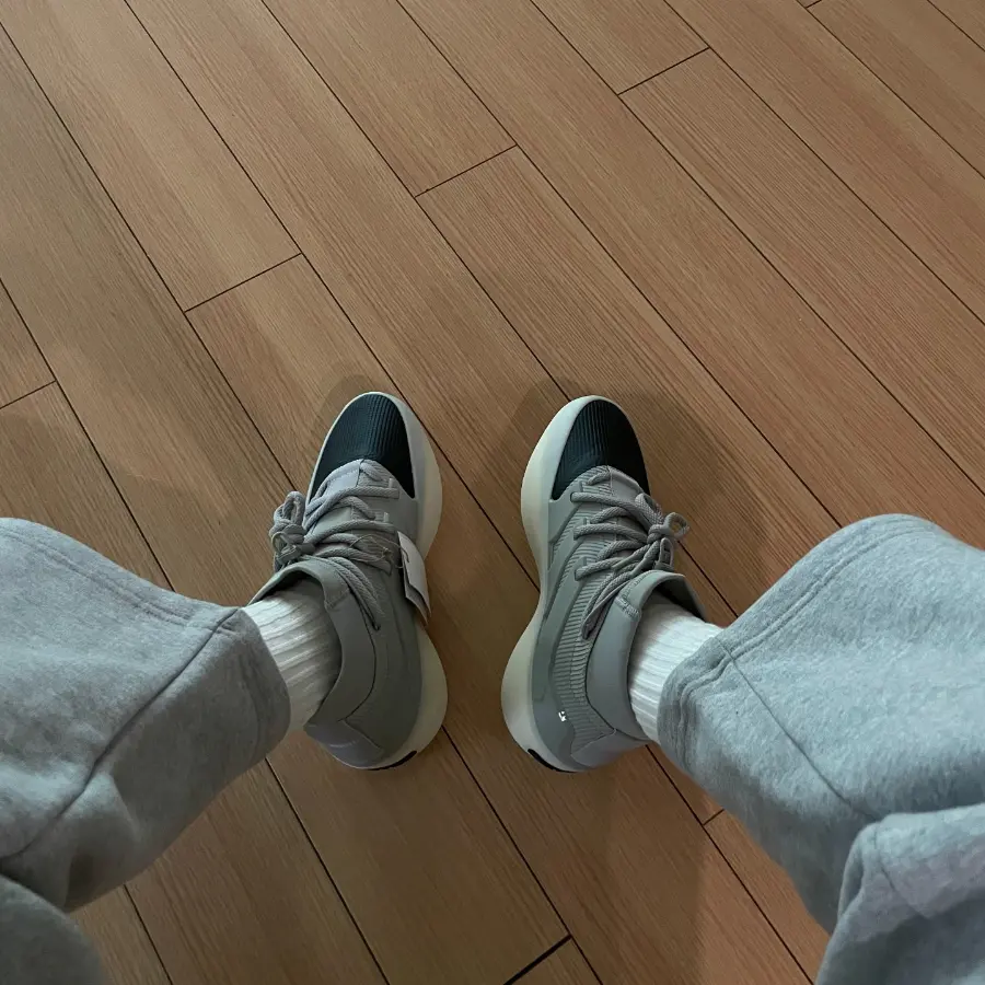 Giày Adidas Athletics x Fear of God ‘Carbon’ IE6188 - Ảnh 4
