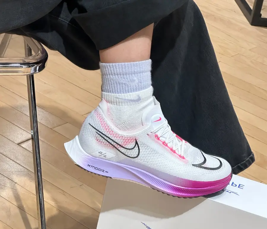 Giày Nike ZoomX Streakfly ‘White Vivid Grape’ DJ6566-104 - Ảnh 6