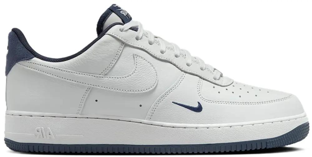 Giày Nike Air Force 1 Low ’07 LV8 ‘Photon Dust Obsidian’ HM9483-001