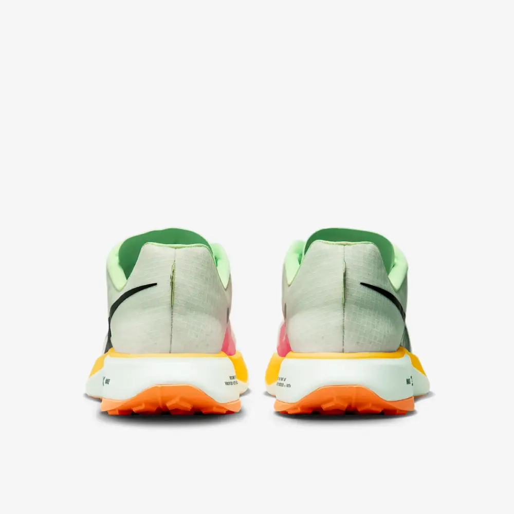 Alternative view of Giày Nike ZoomX Ultrafly Trail ‘Summit White Vapor Green’ DX1978-102