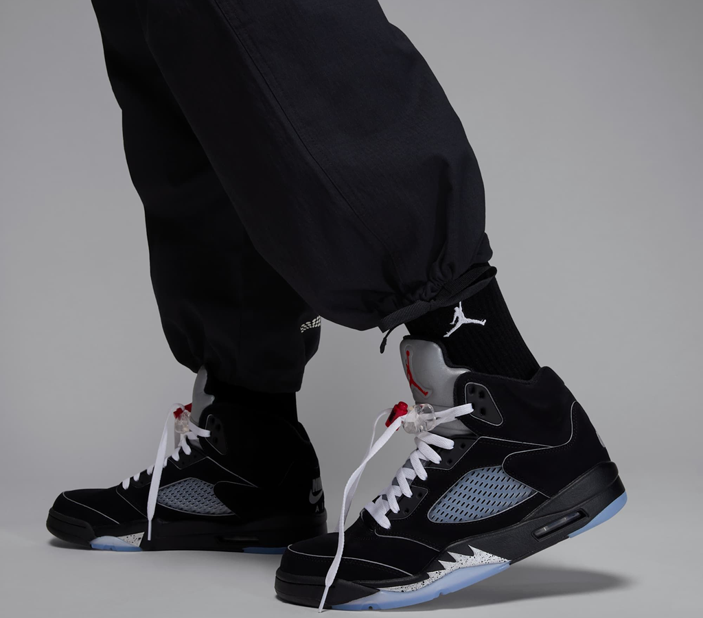 Alternative view of Giày Nike Air Jordan 5 Retro OG 'Black Metallic Reimagined' HF3975-001
