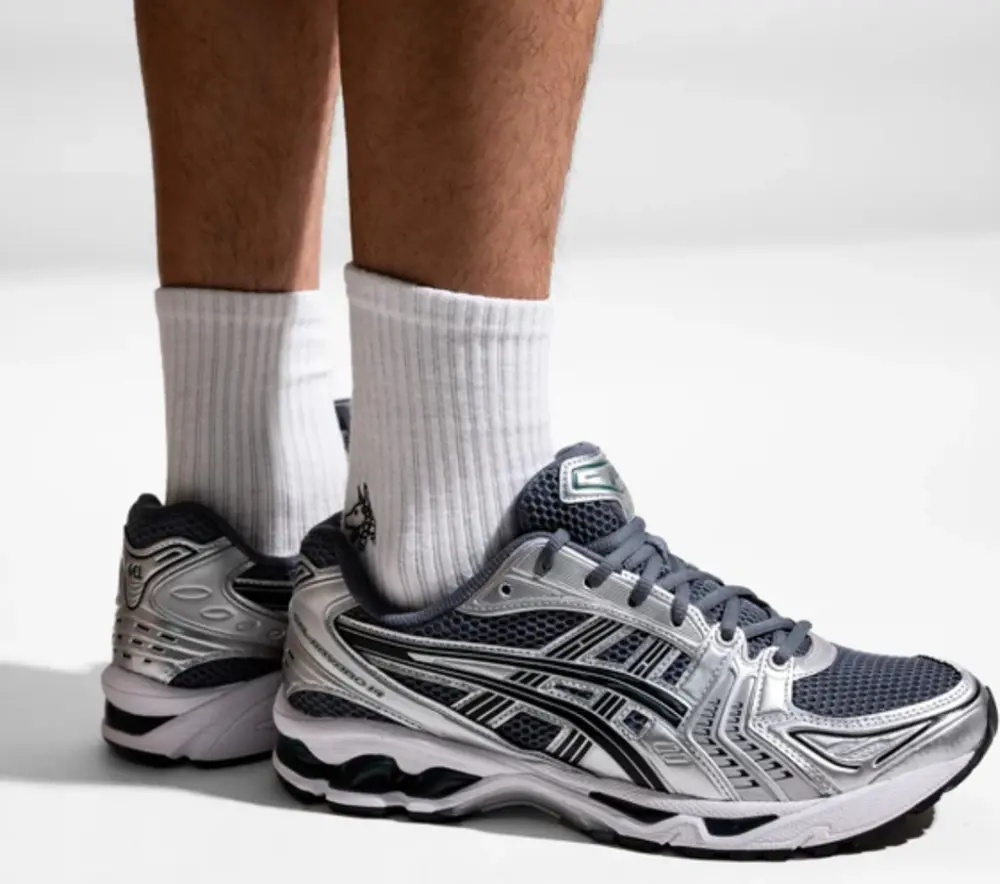 Alternative view of Giày Asics Gel Kayano 14 ‘Metropolis Jasper Green’ 1203A537-020