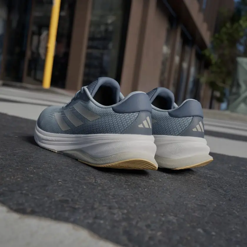 Alternative view of Giày Adidas Caribbean Supernova Rise ‘Navy Blue’ IG5847
