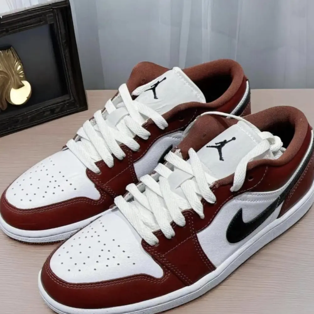 Giày Nike Air Jordan 1 Low SE ‘Dark Pony’ HF3148-102 - Ảnh 5