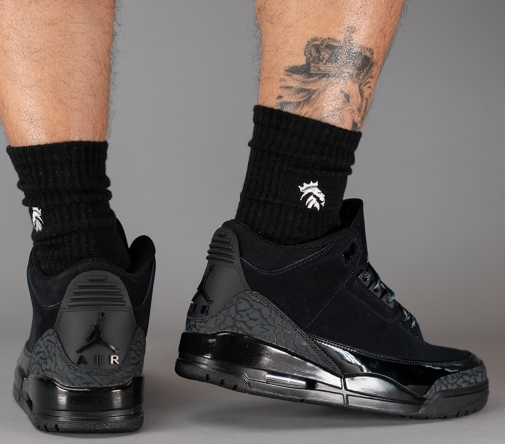 Giày Nike Air Jordan 3 Retro ‘Black Cat’ CT8532-001 - Ảnh 3