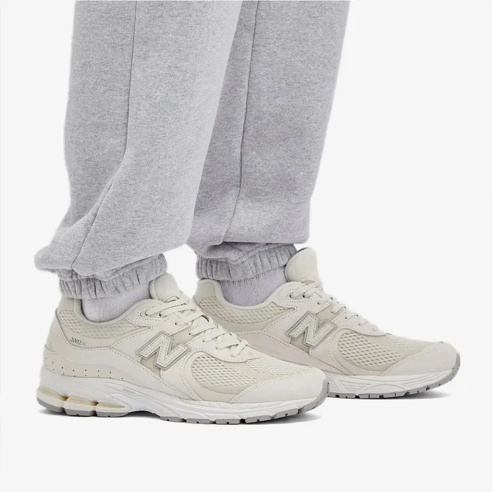 Giày New Balance 2002R ‘Beige’ M2002WC - Ảnh 3