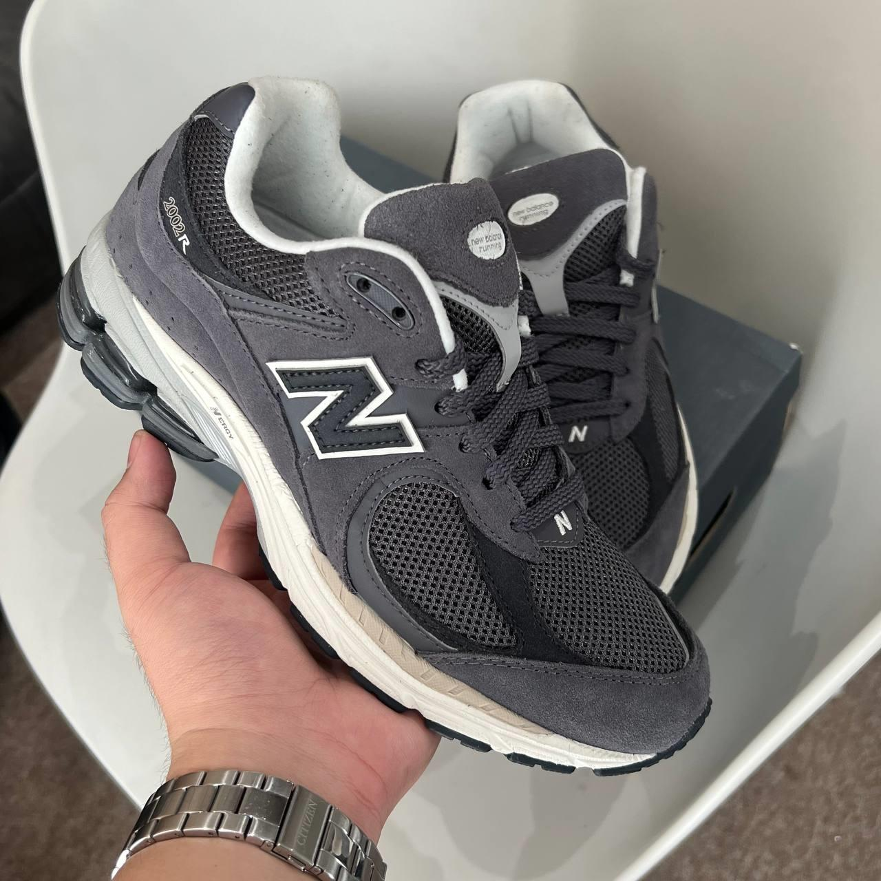 Giày New Balance 2002R ‘Suede Pack Grey’ M2002RFL - Ảnh 4