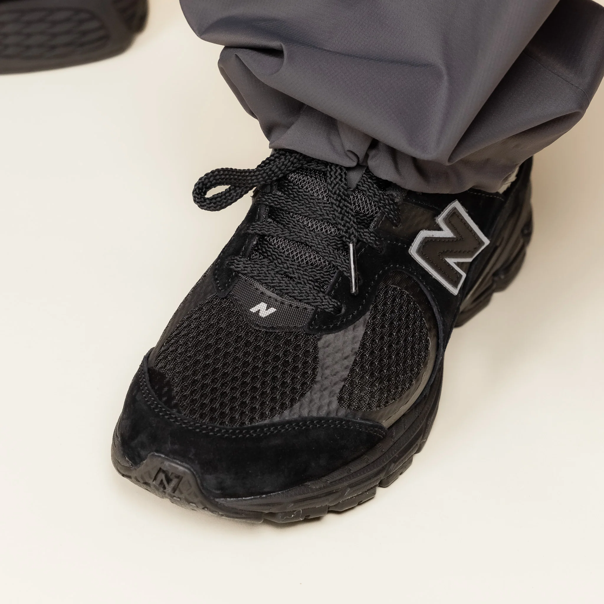 Giày New Balance 2002R ‘Tape Layer Pack – Black’ M2002WB - Ảnh 4