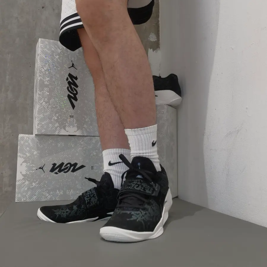 Giày Nike Air Jordan Zion 3 M.U.D. SE ‘Black Dark’ FN1714-002 - Ảnh 5