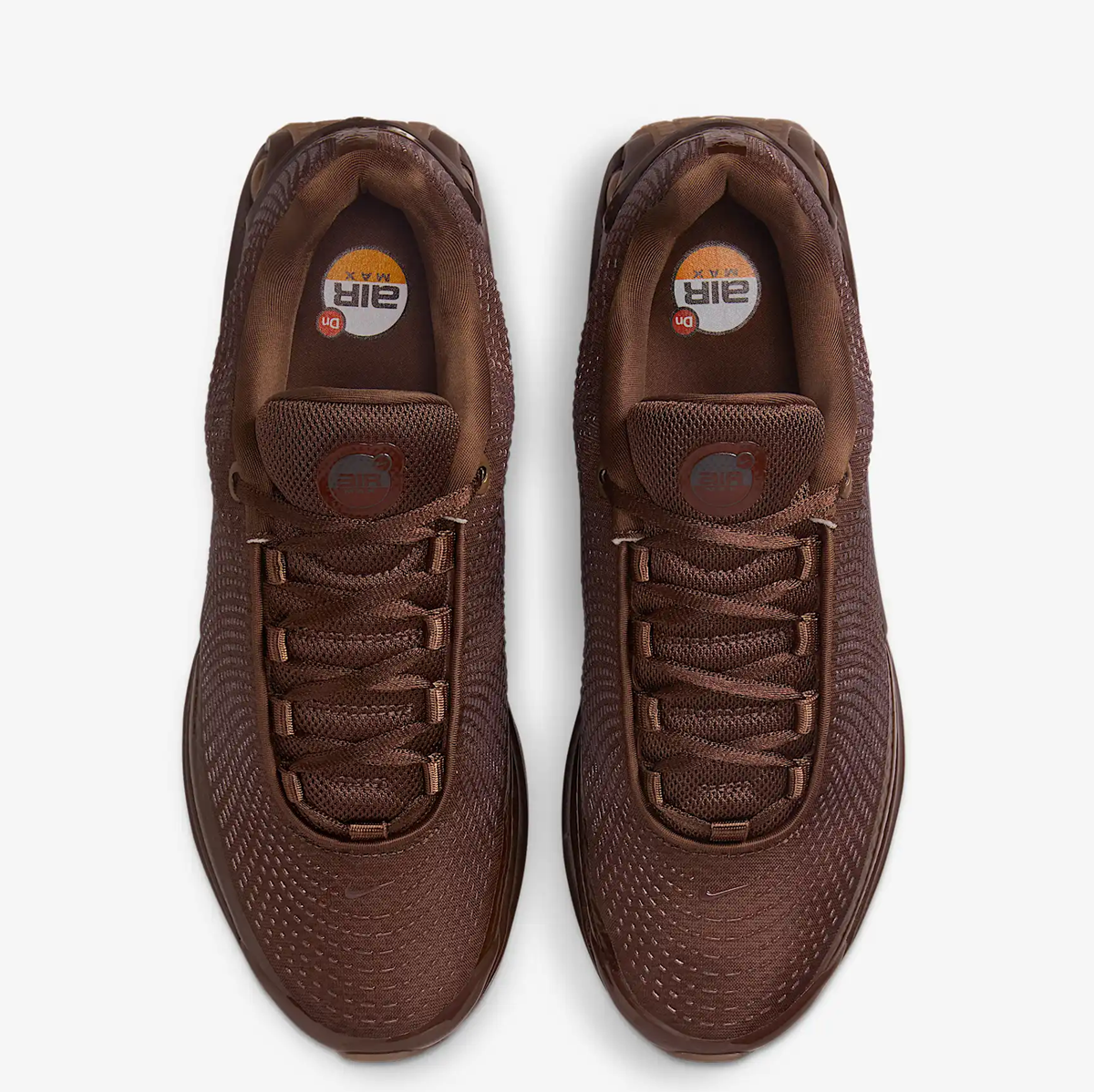 Giày Nike Air Max DN x Isamaya Ffrench ‘Chocolate’ HQ3837-200 - Ảnh 5
