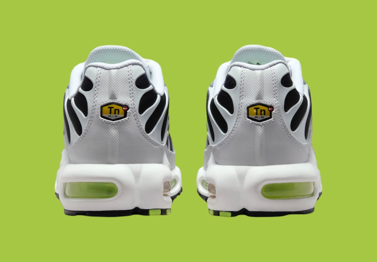 Giày Nike Air Max Plus ‘Shark Attack’ HQ3824-001 - Ảnh 4