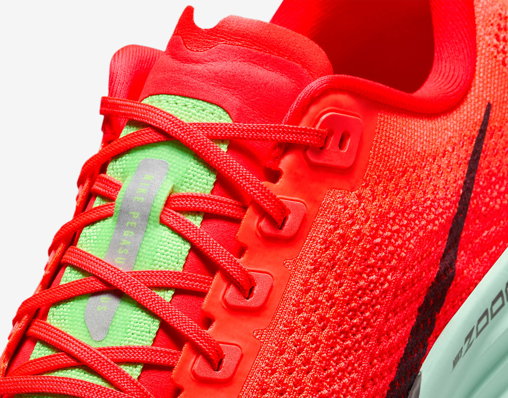 Alternative view of Giày Nike Air ZoomX Pegasus Plus ‘Bright Crimson’ FQ7262-600