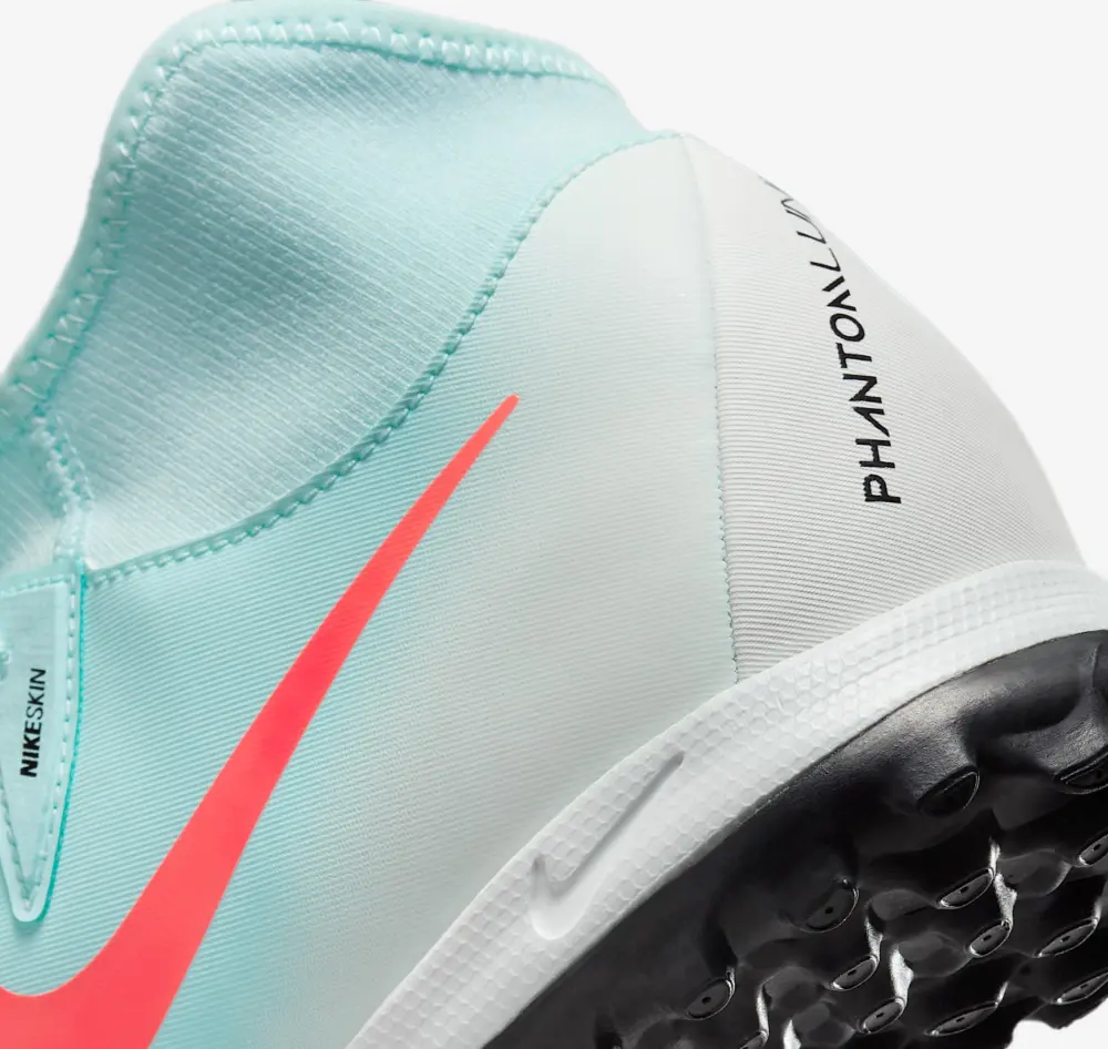 Alternative view of Giày Nike Phantom Luna 2 Academy TF ‘Mad Energy Pack’ FJ2566-300