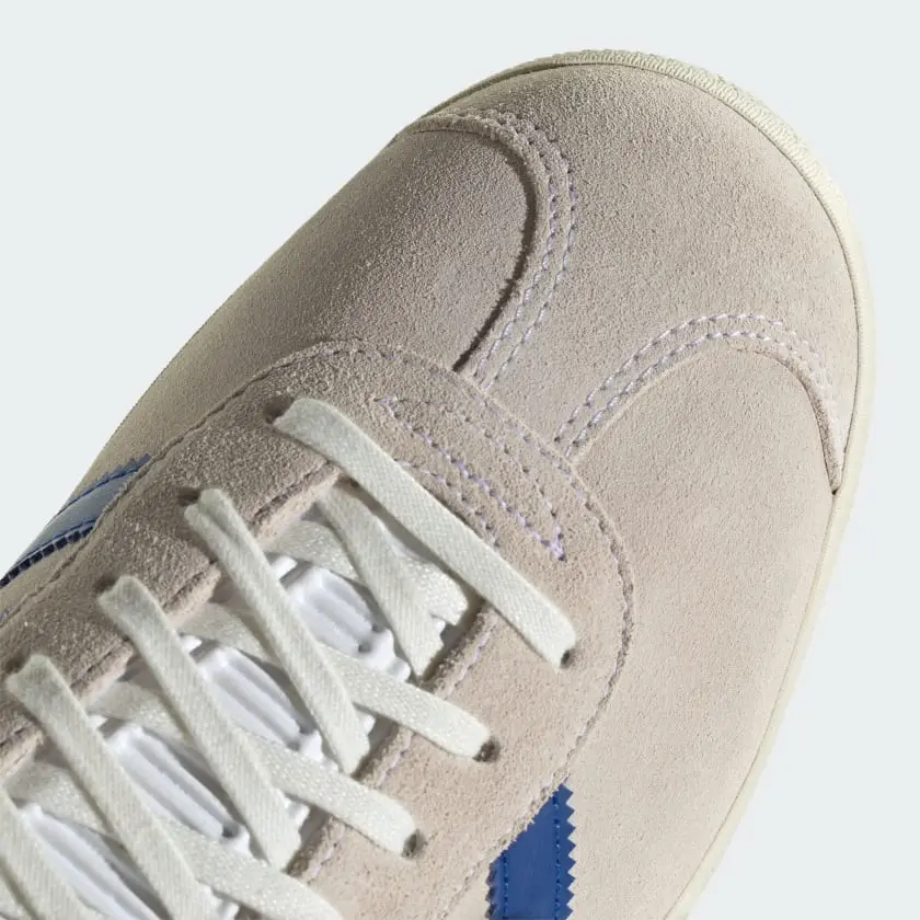 Alternative view of Giày Adidas Gazelle x Manchester United ‘Off White’ IH2633