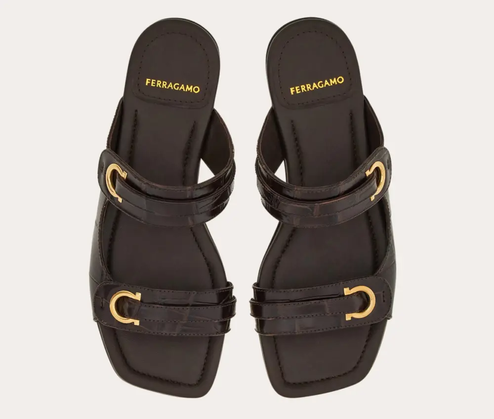 Alternative view of Dép Salvatore Ferragamo Gancini Ornament ‘Black’ 01I199-774580