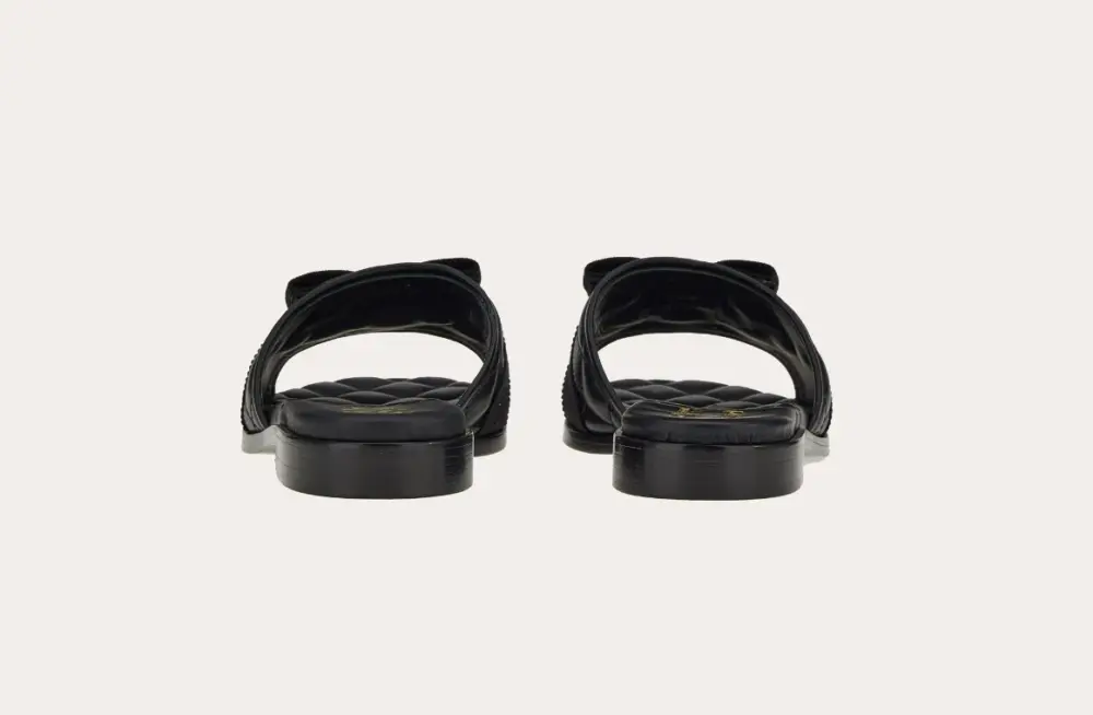 Dép Salvatore Ferragamo Quilted Slide Vara Bow ‘Black’ 01D474-753739 - Ảnh 3