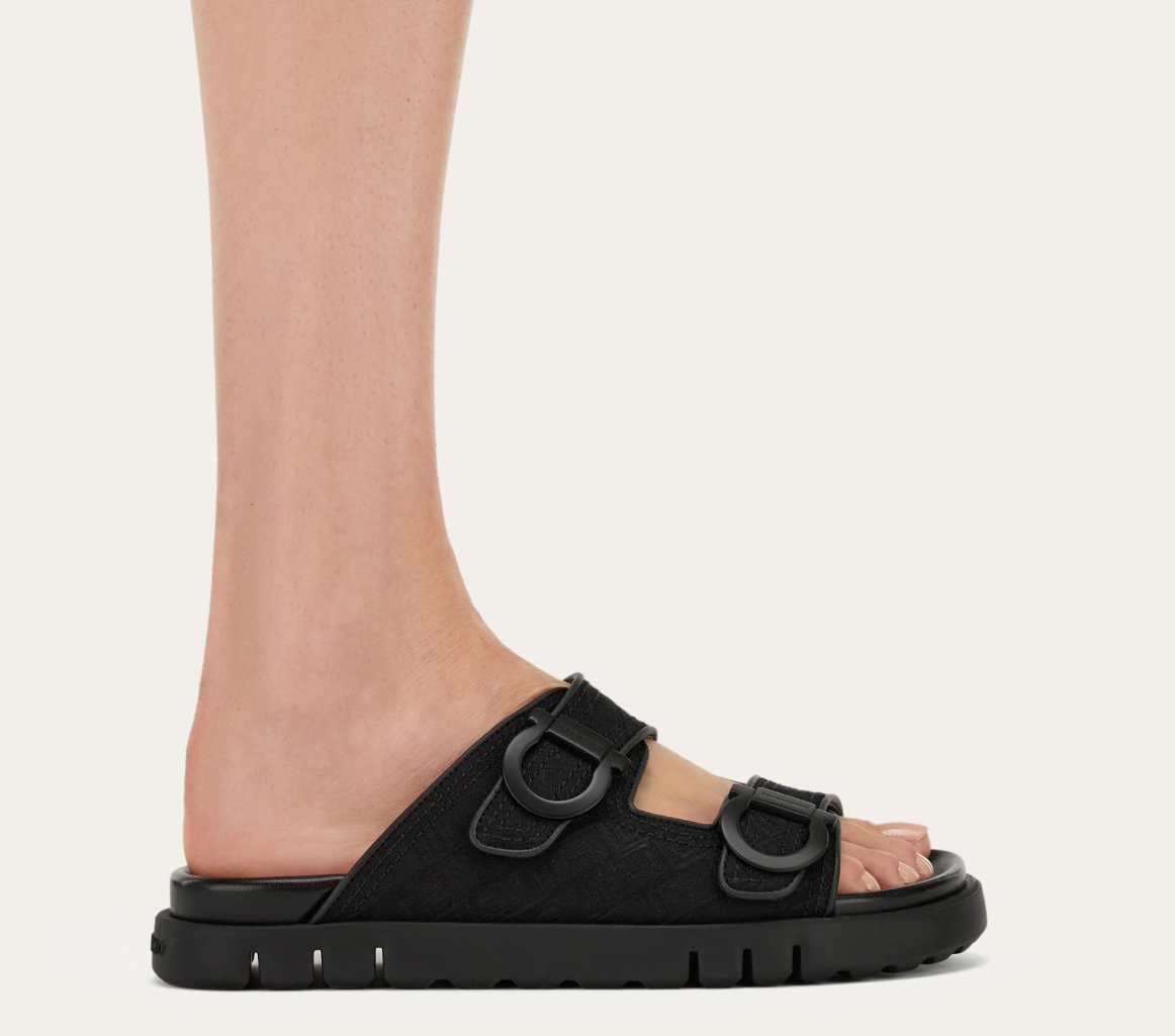 Alternative view of Dép Salvatore Ferragamo Gancini Ornament ‘Black’ 01I900-776768