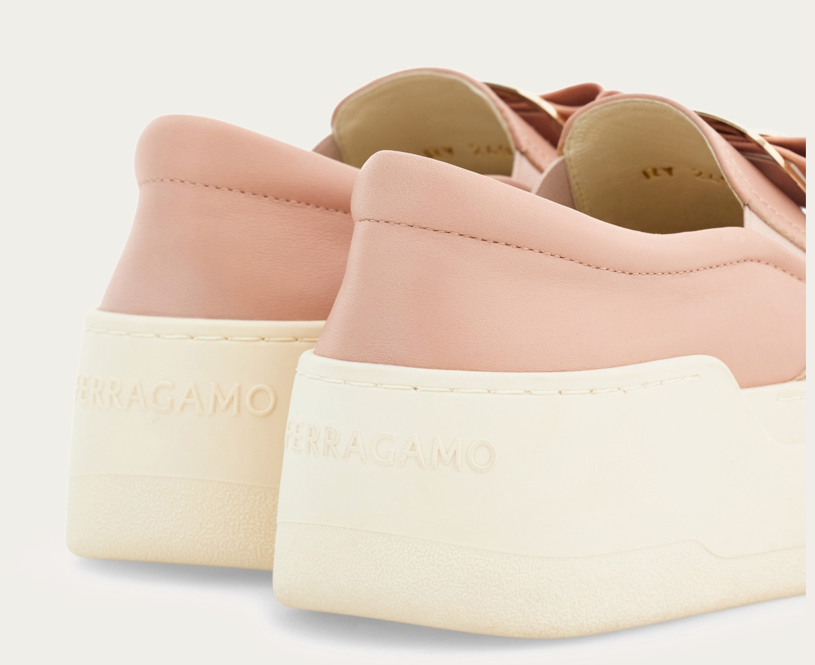 Giày Salvatore Ferragamo New Vara Plate Slip On ‘Rose’ 030606-774816 - Ảnh 4