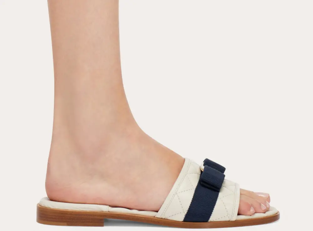 Alternative view of Dép Salvatore Ferragamo Quilted Slide ‘Mascarpone’ 01D474-774952