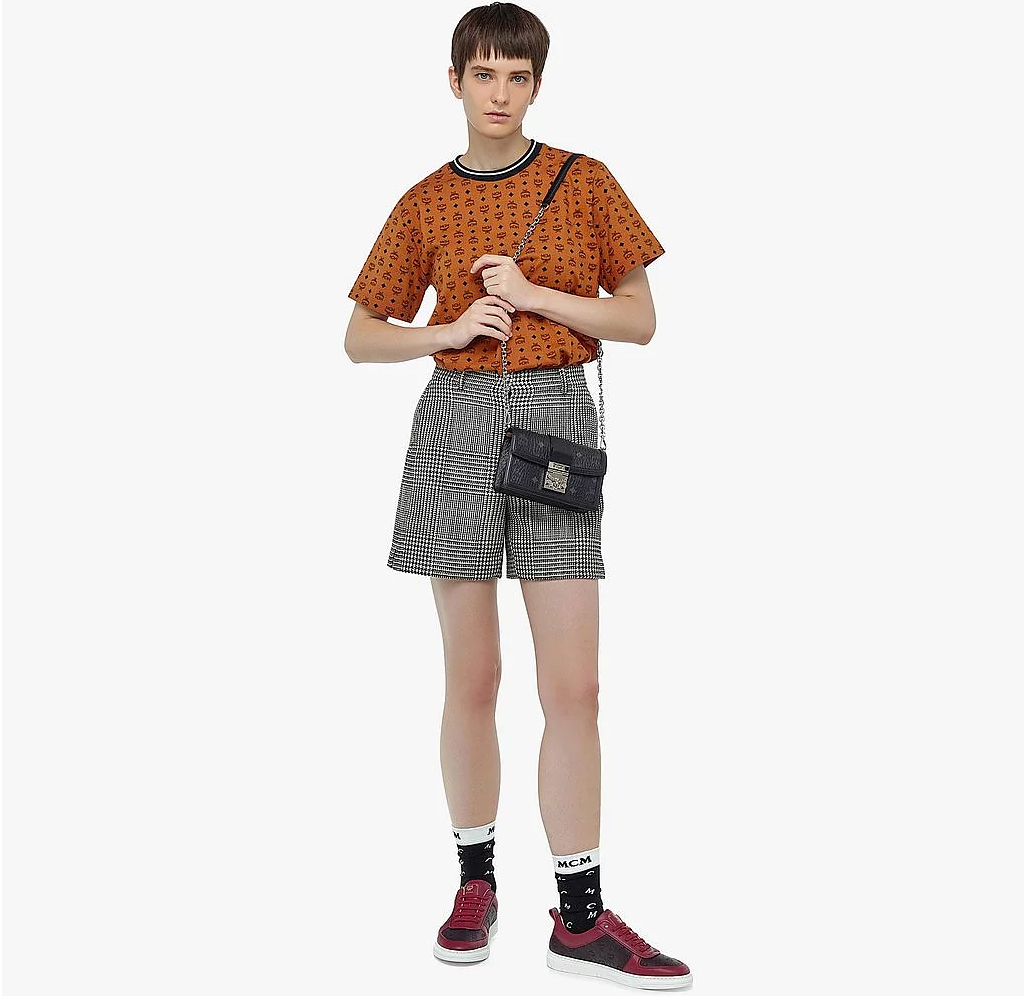 Alternative view of Túi MCM Mini Gretl Crossbody In Visetos 'Black' MWRBAWO05BK001