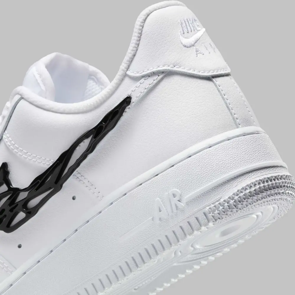Giày Nike Air Force 1 Low Liquid Metal Swoosh IF1686-101 - Ảnh 4