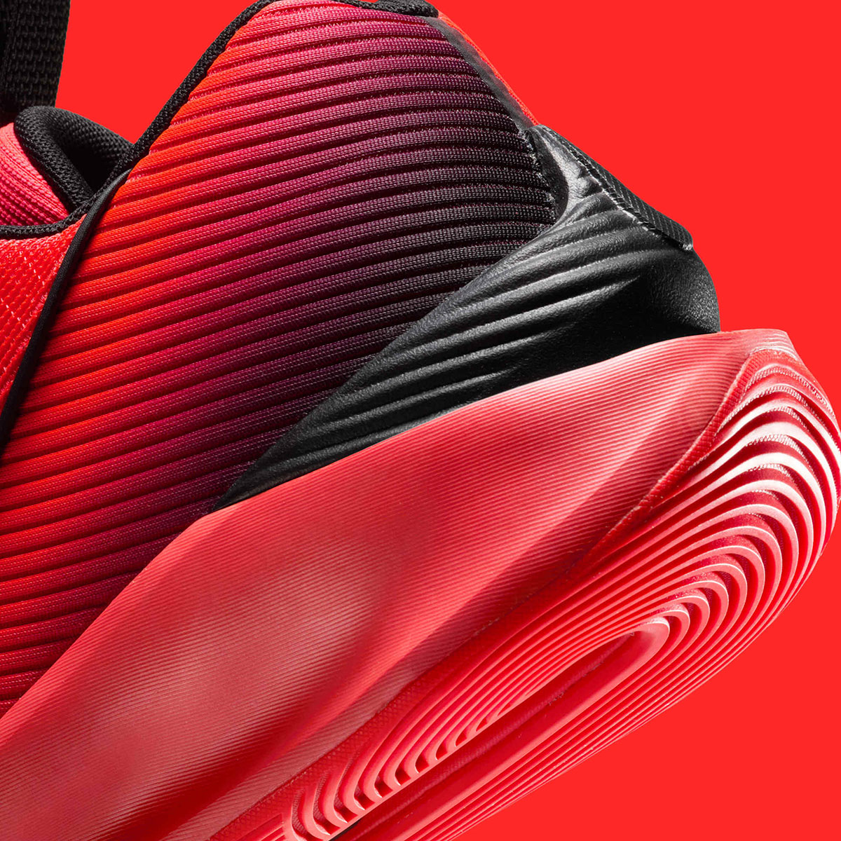 Alternative view of Giày Nike GT Jump Academy ‘Bright Crimson’ HF1804-600