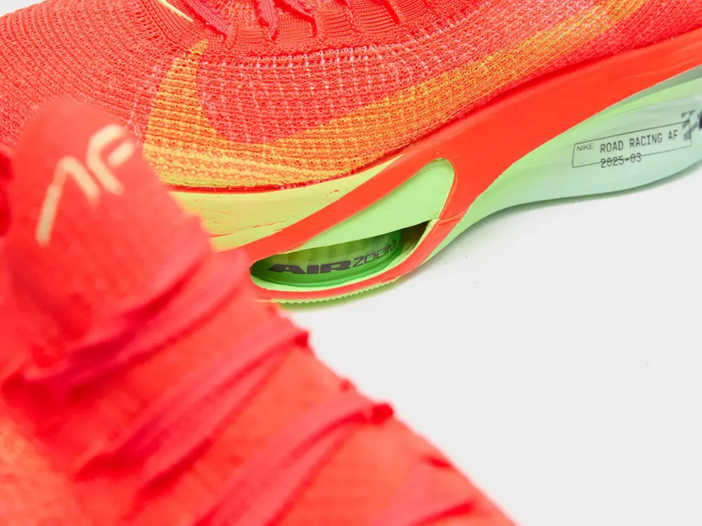 Alternative view of Giày Nike Air ZoomX Alphafly 3 ‘Bright Crimson’ FD8311-600