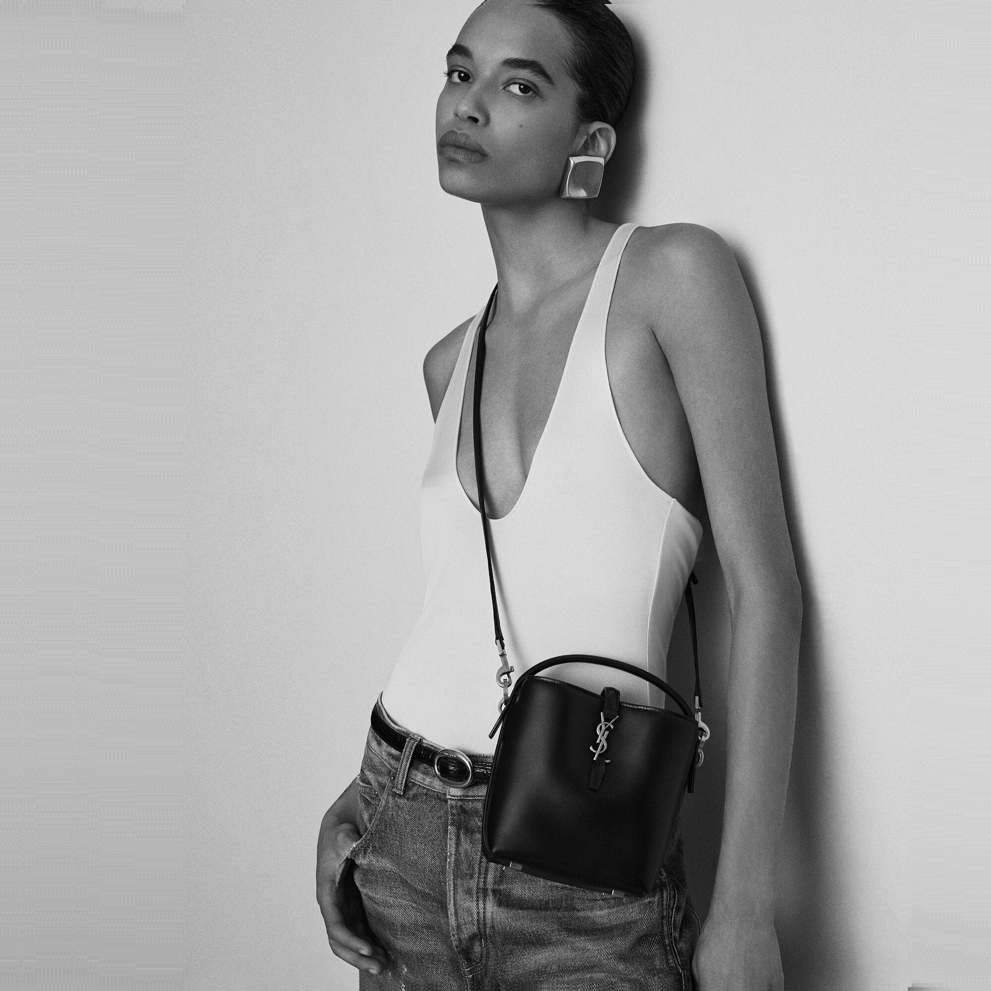 Alternative view of Túi Saint Laurent Le 37 ‘Blanc’ 7658702R20W9207