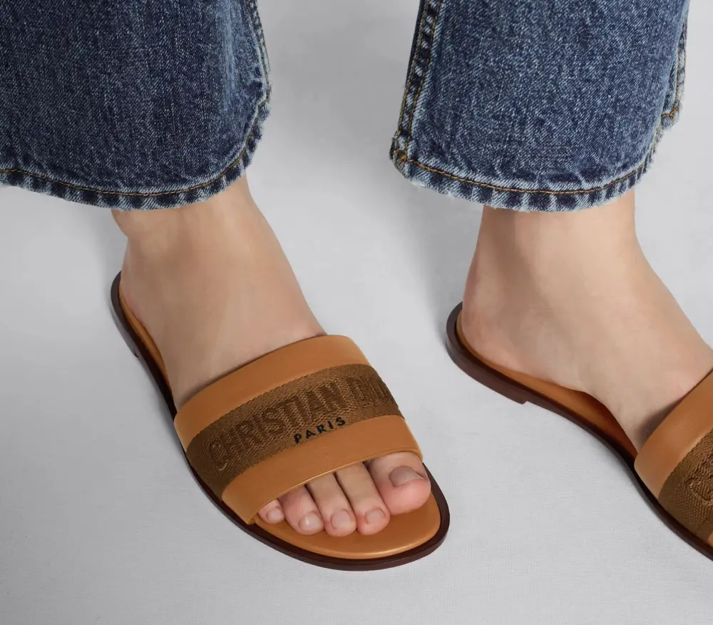 Dép Dior Dway Slide ‘Camel’ KCQ986CEY-S17T - Ảnh 4
