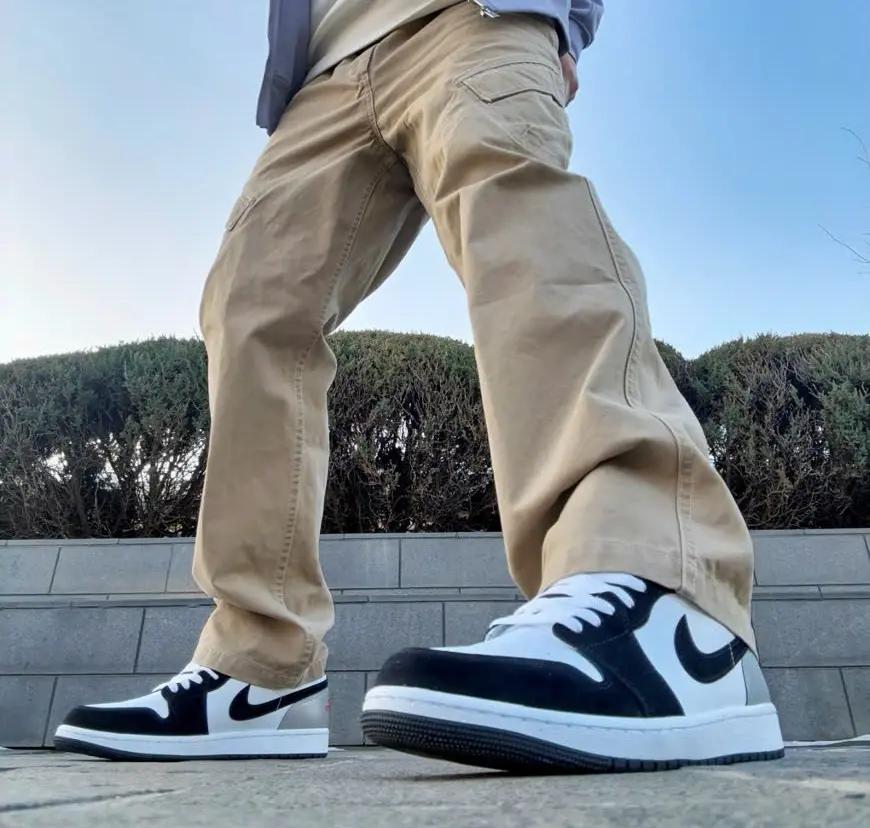 Alternative view of Giày Nike Air Jordan 1 Low SE ‘White Fire Red Black Silver’ HF3148-106